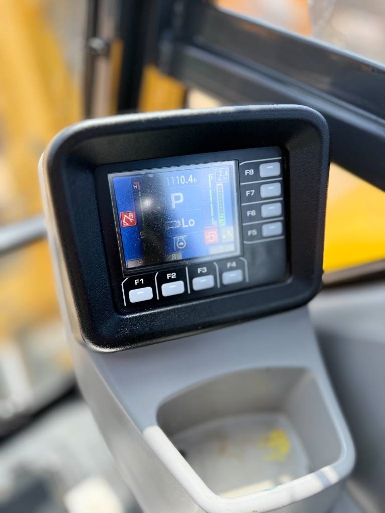 Komatsu PC 80 MR-5 - thumbnail 10