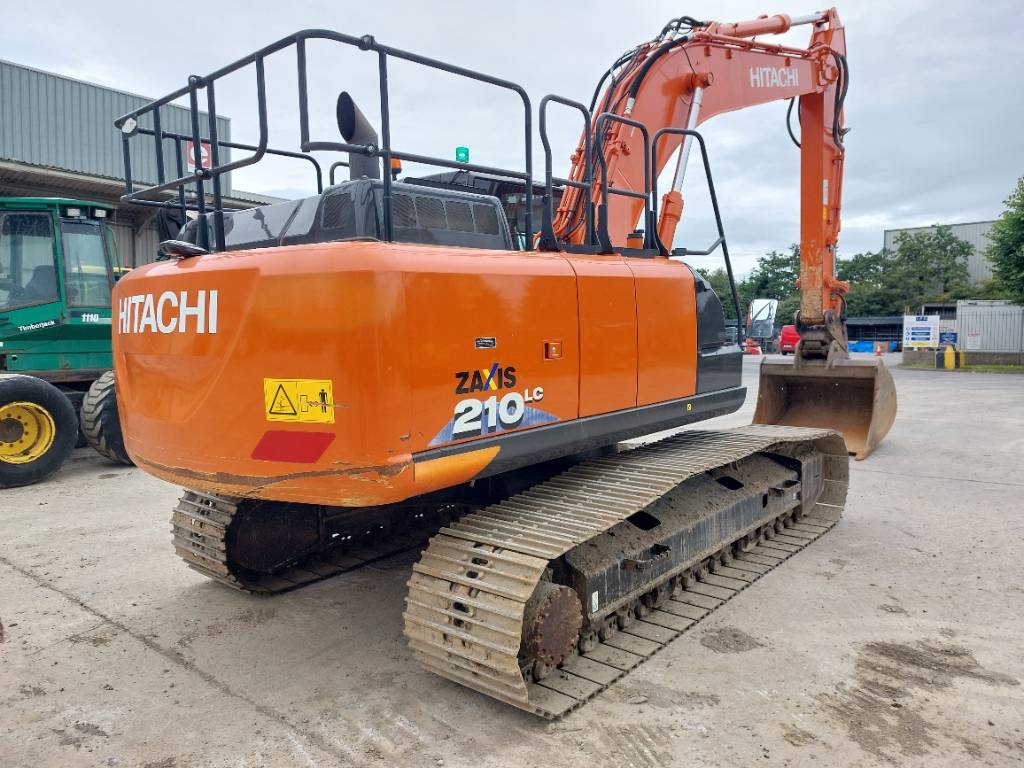 Hitachi ZX210LC-6