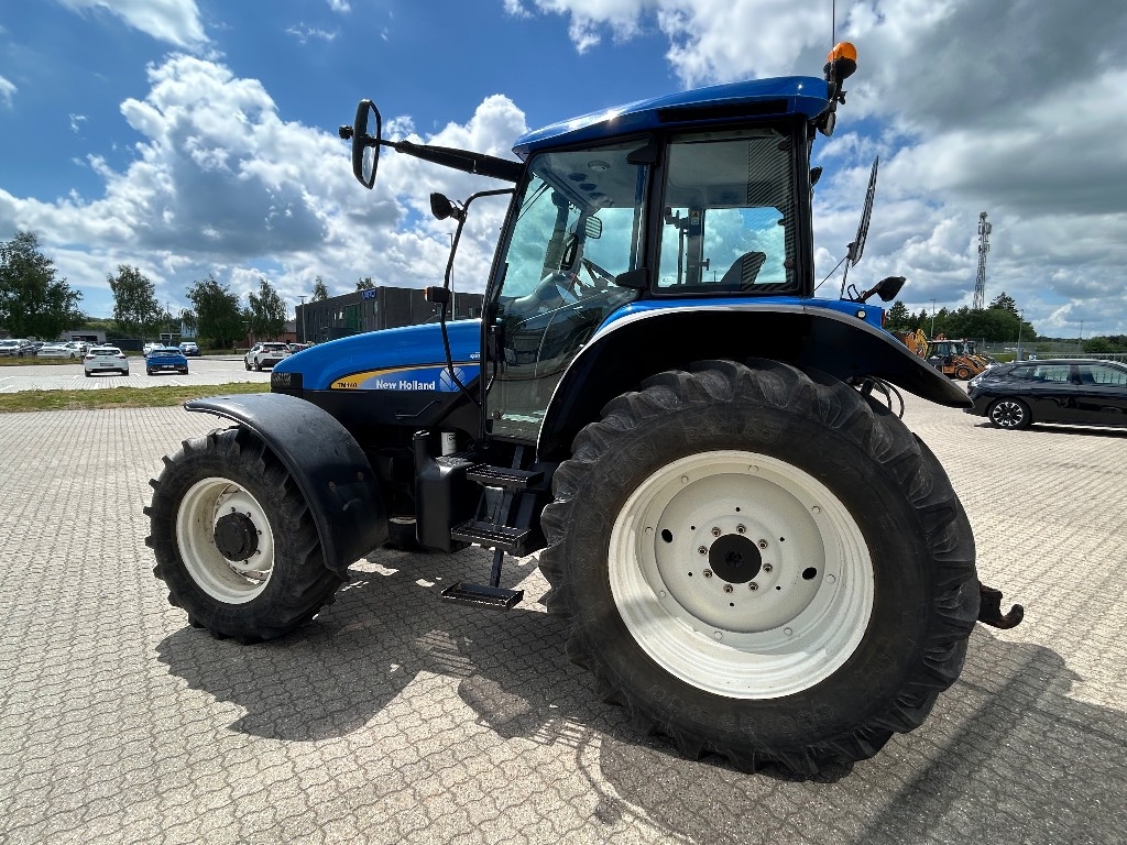New Holland TM 140