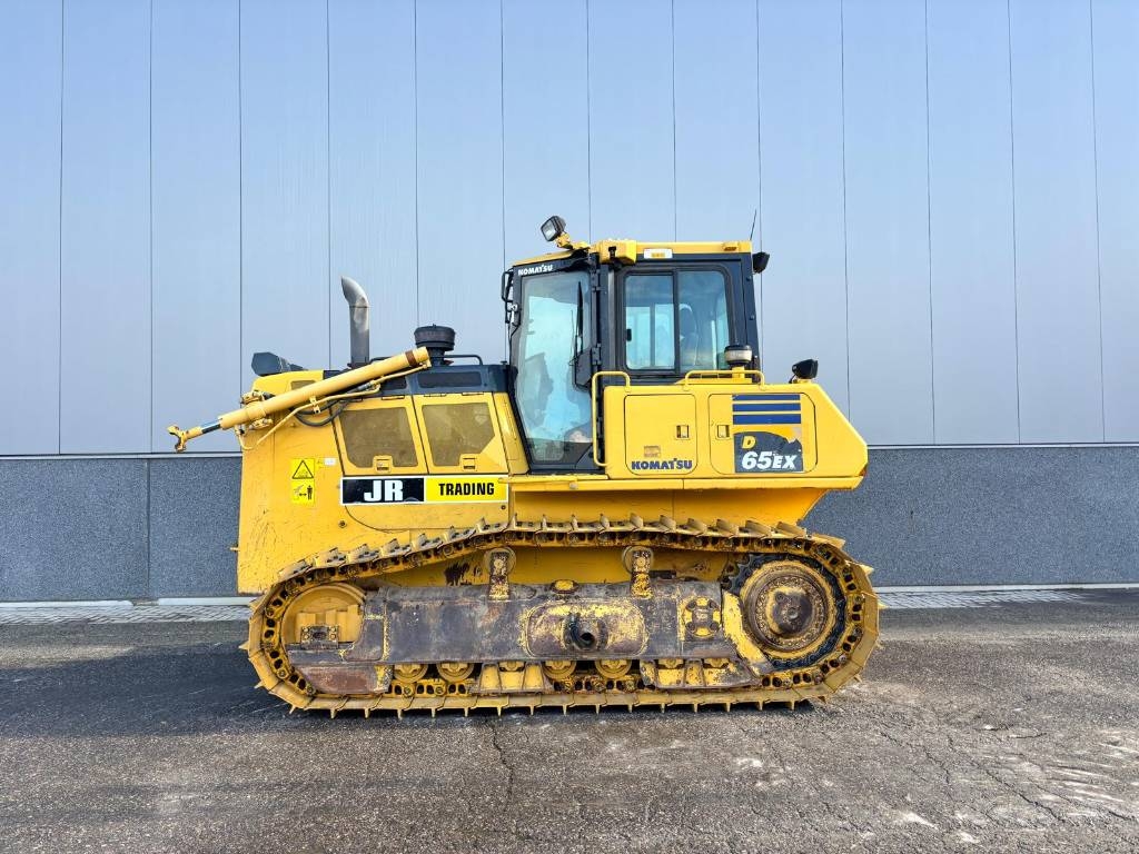Komatsu D 65 EX-18 (CE - New UC - SU Blade)