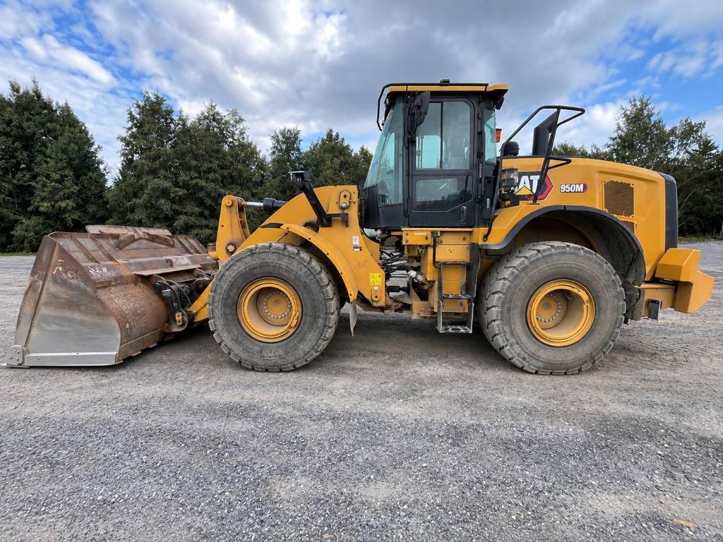 CAT 950 M