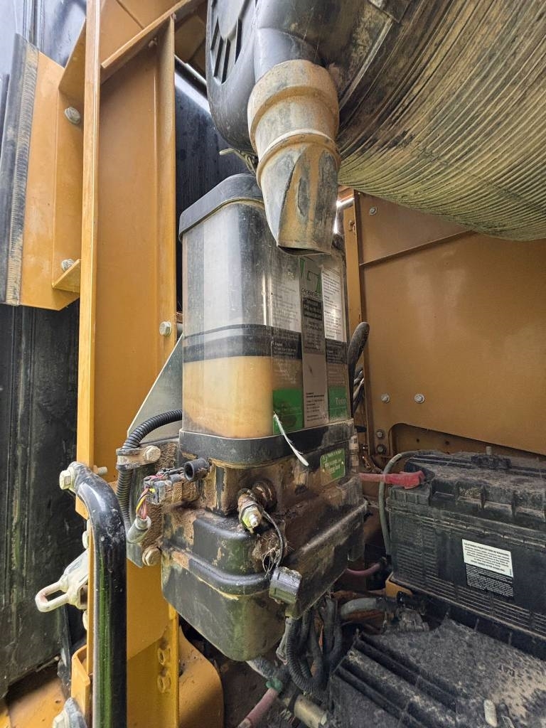 CAT 336F L XE (New Undercarriage)