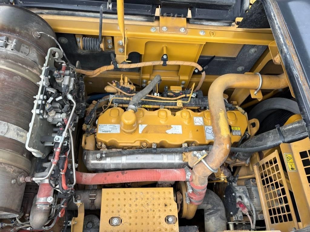 CAT 336F L XE (New Undercarriage)