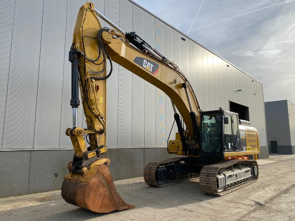 CAT 336F L XE (New Undercarriage)