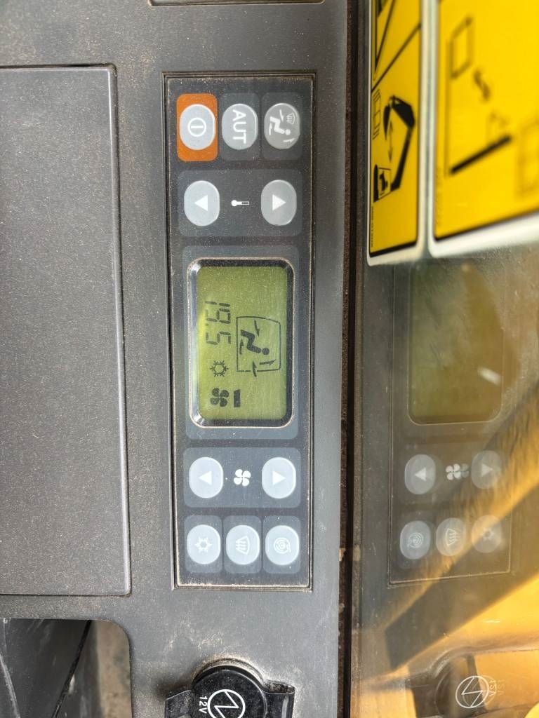 CAT 336F L XE (New Undercarriage)