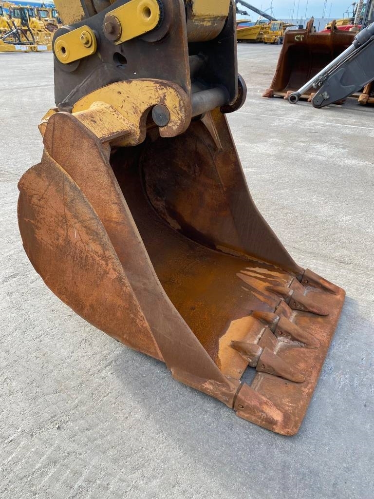 CAT 336F L XE (New Undercarriage)