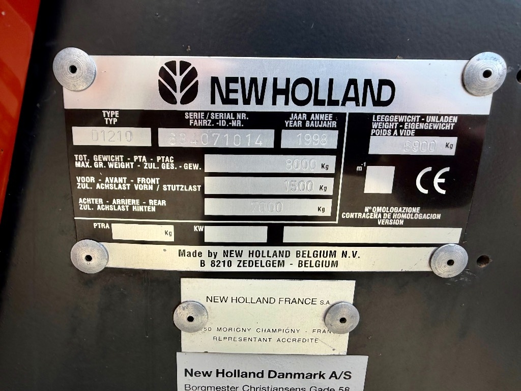 New Holland 4880 S