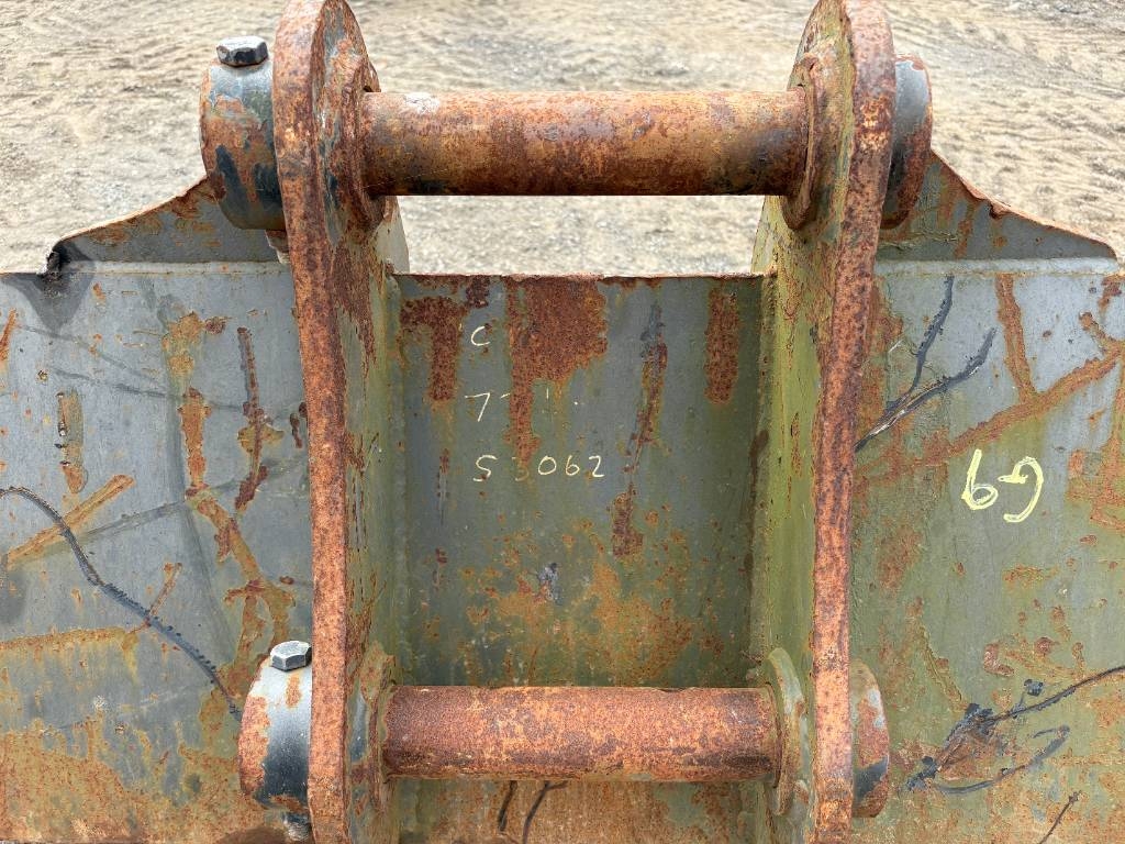 Attachment Sales Bucket