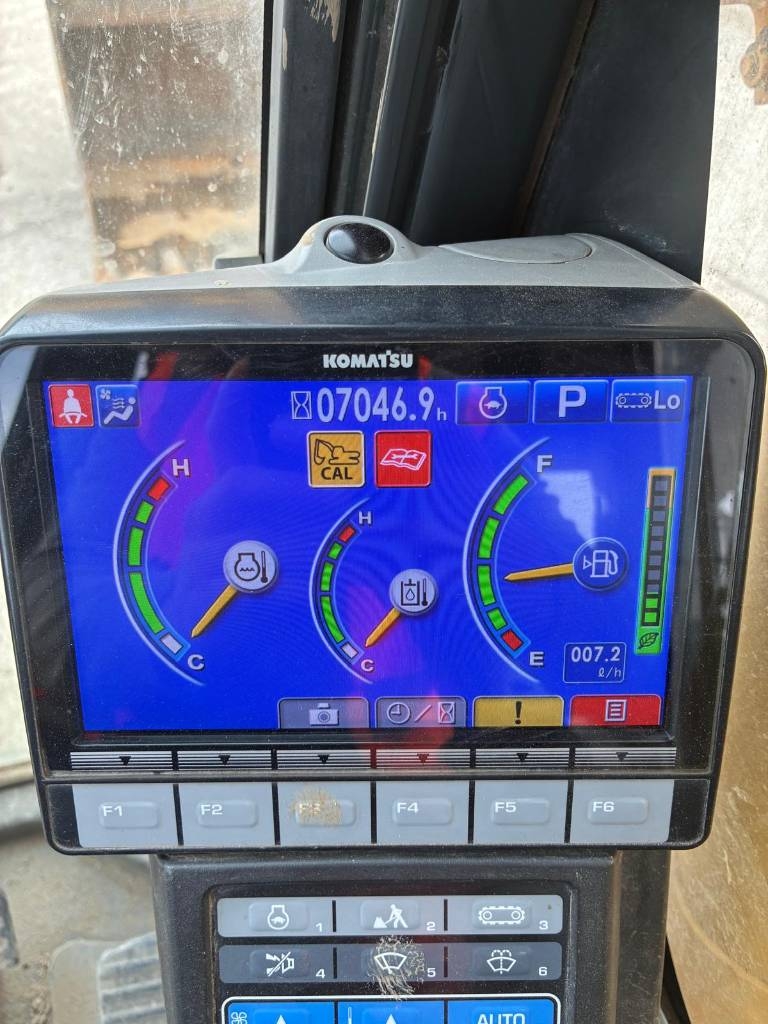 2016 Komatsu PC210LCI-10-47419210