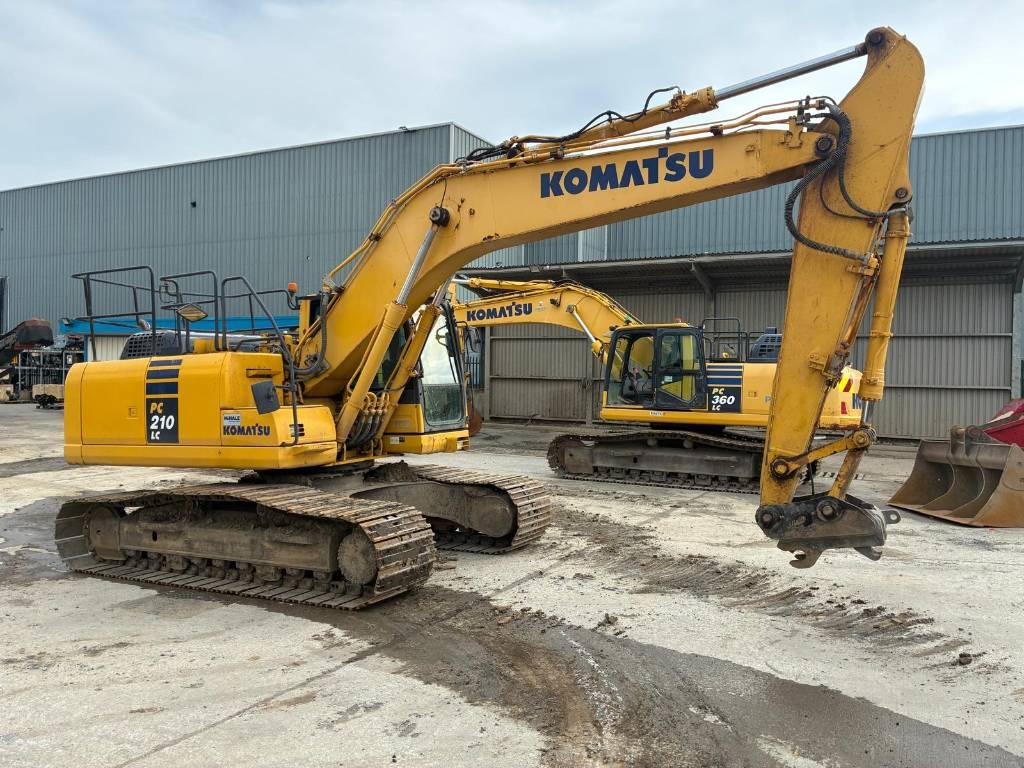 2016 Komatsu PC210LCI-10-47419226