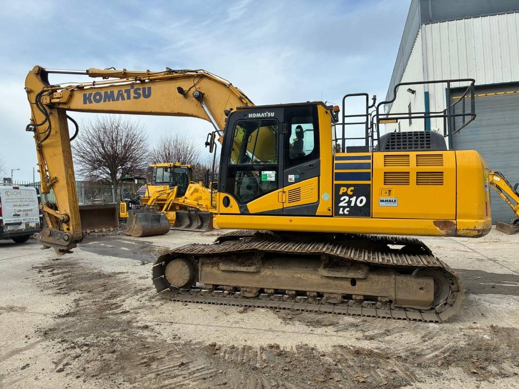 2016 Komatsu PC210LCI-10-47419206