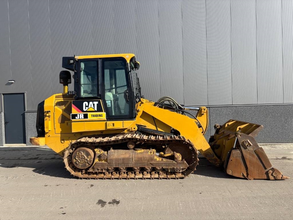 CAT 953 D