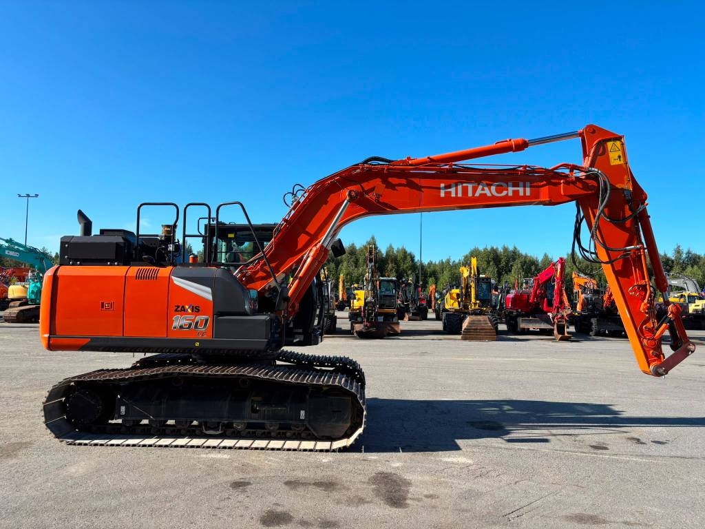 hitachi-160-lc-pienet-tunnit-r,8eea37dd