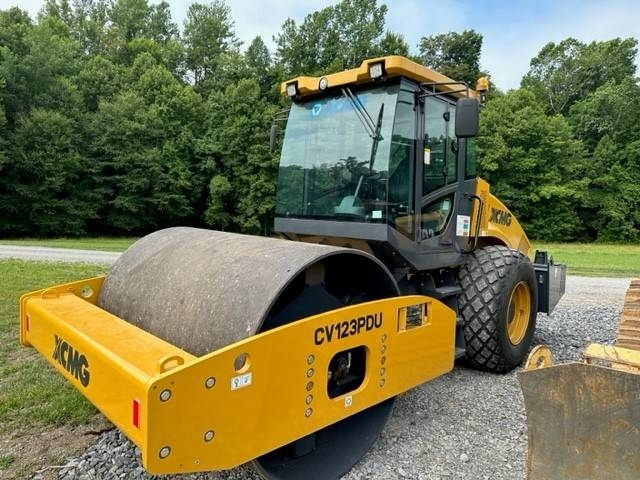 XCMG CV 123 PDU