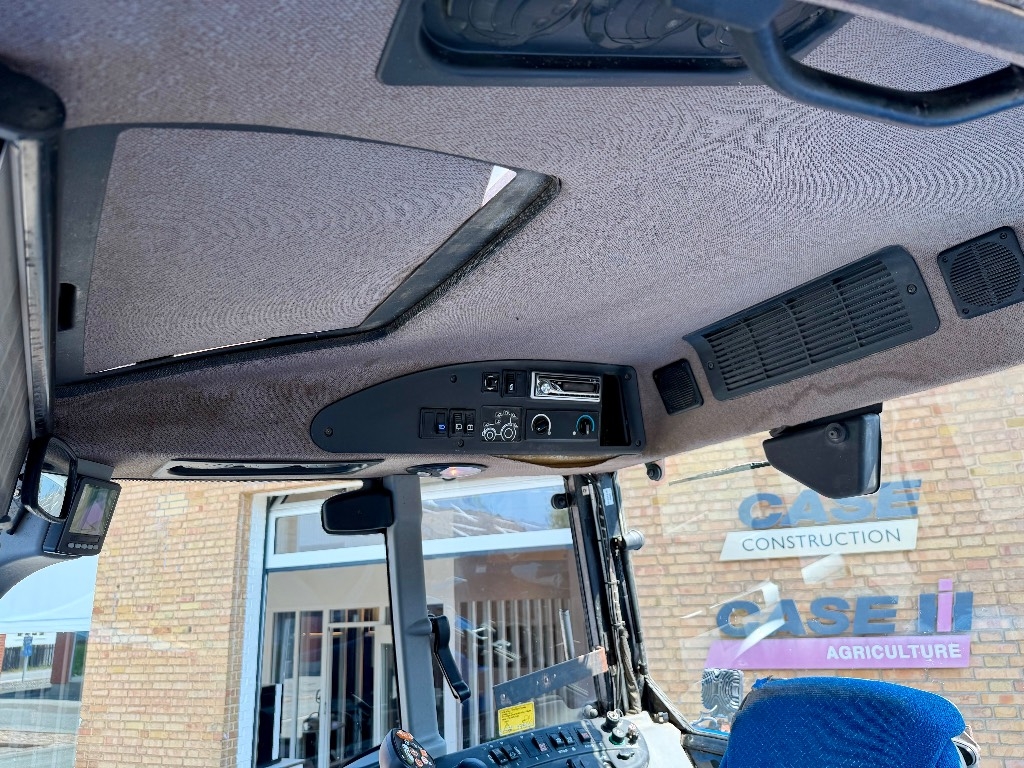 New Holland T 7550