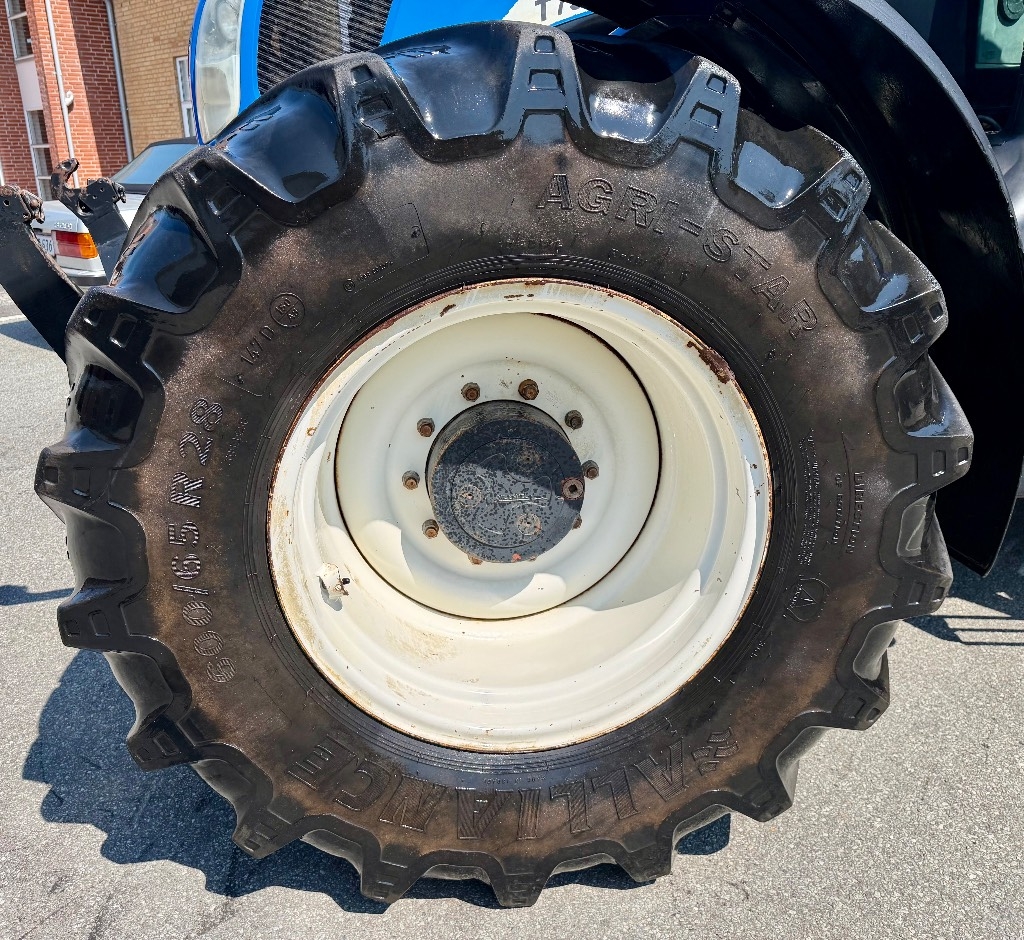 New Holland T 7550