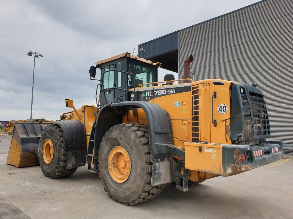 Hyundai hl 780 7