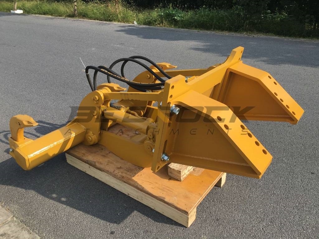Bedrock Multi-Shank Ripper fits Komatsu D31 Bulldozer