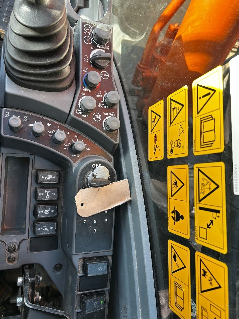 hitachi-zx-225-us-r-lc-7-rasva,e68f477e