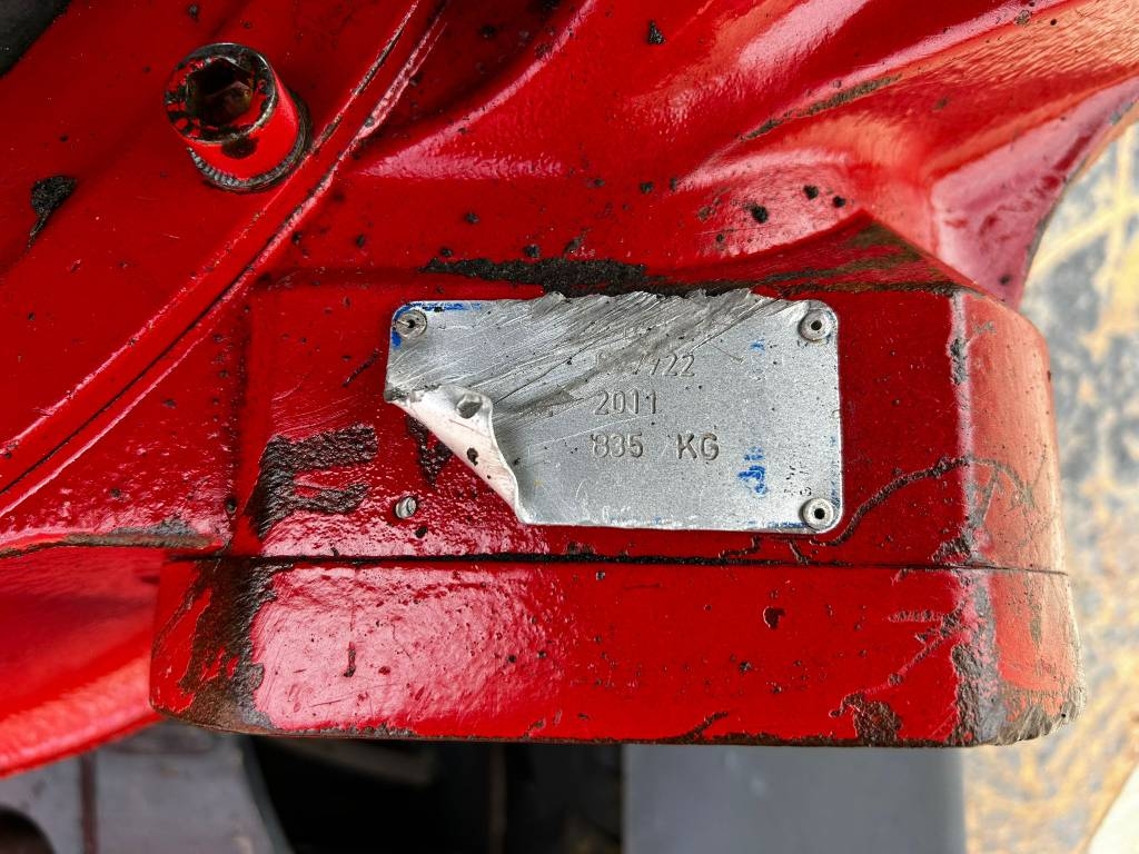 hyundai-robex-235-lcr-9-a-pyor,38841066