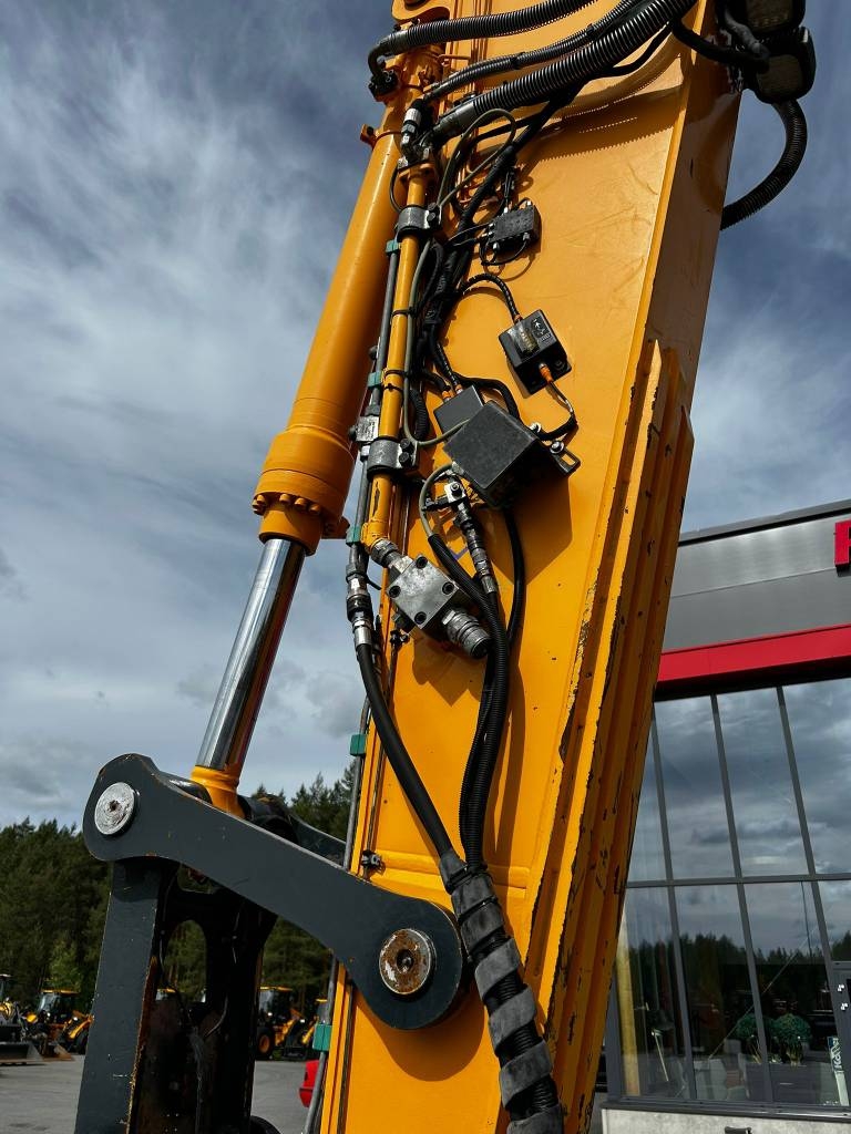 hyundai-robex-235-lcr-9-a-pyor,565ef66b