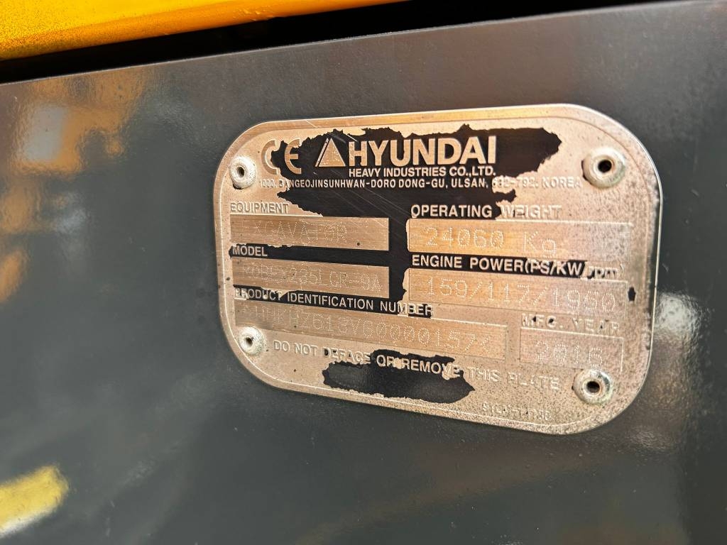 hyundai-robex-235-lcr-9-a-pyor,5ba250d5