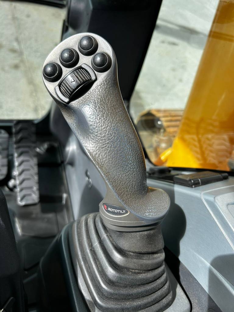 hyundai-robex-235-lcr-9-a-pyor,e0e4fa17