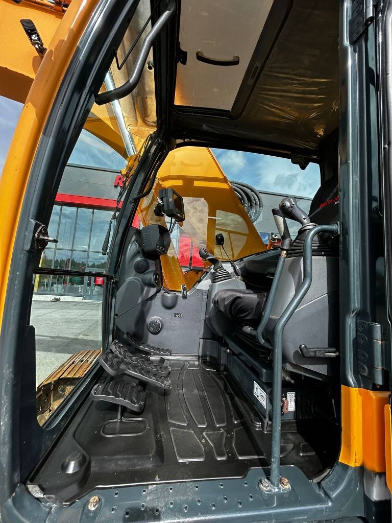 hyundai-robex-235-lcr-9-a-pyor,e1af2c2a