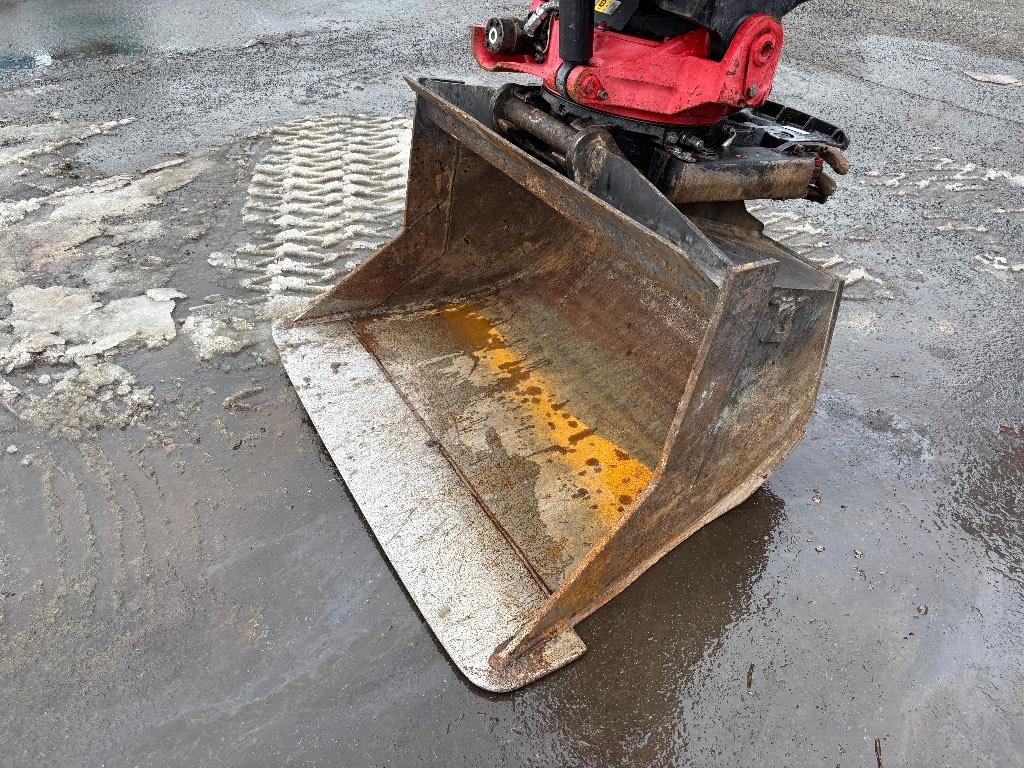 hitachi-zx-135-us-6-pyorittaja,27f0d5e9
