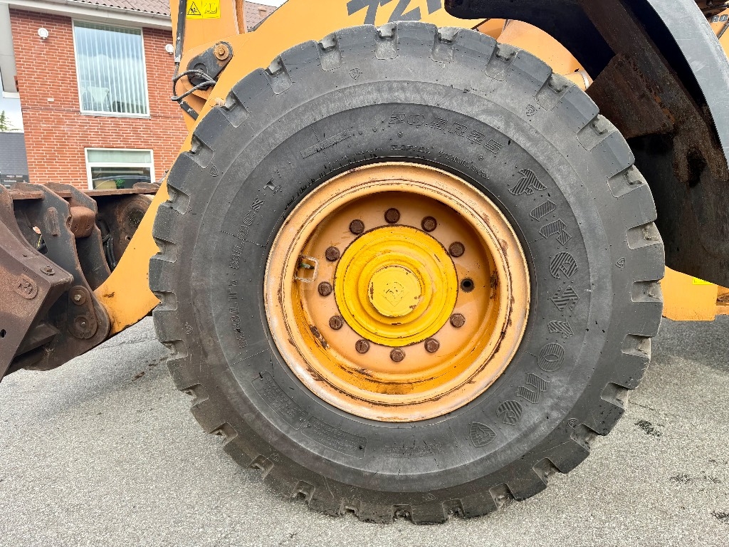 CASE 721 F