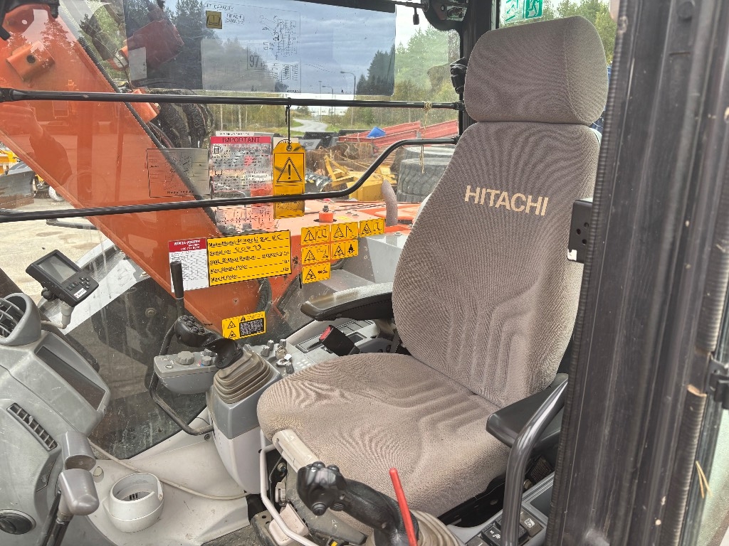 hitachi-zx-85-us-pyorittaja-ra,794c69e1