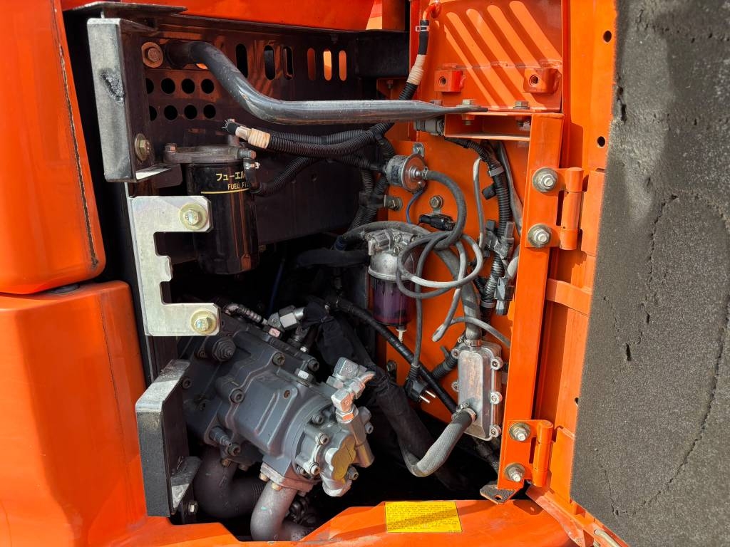 hitachi-zx-85-us-pyorittaja-ra,a063f24f