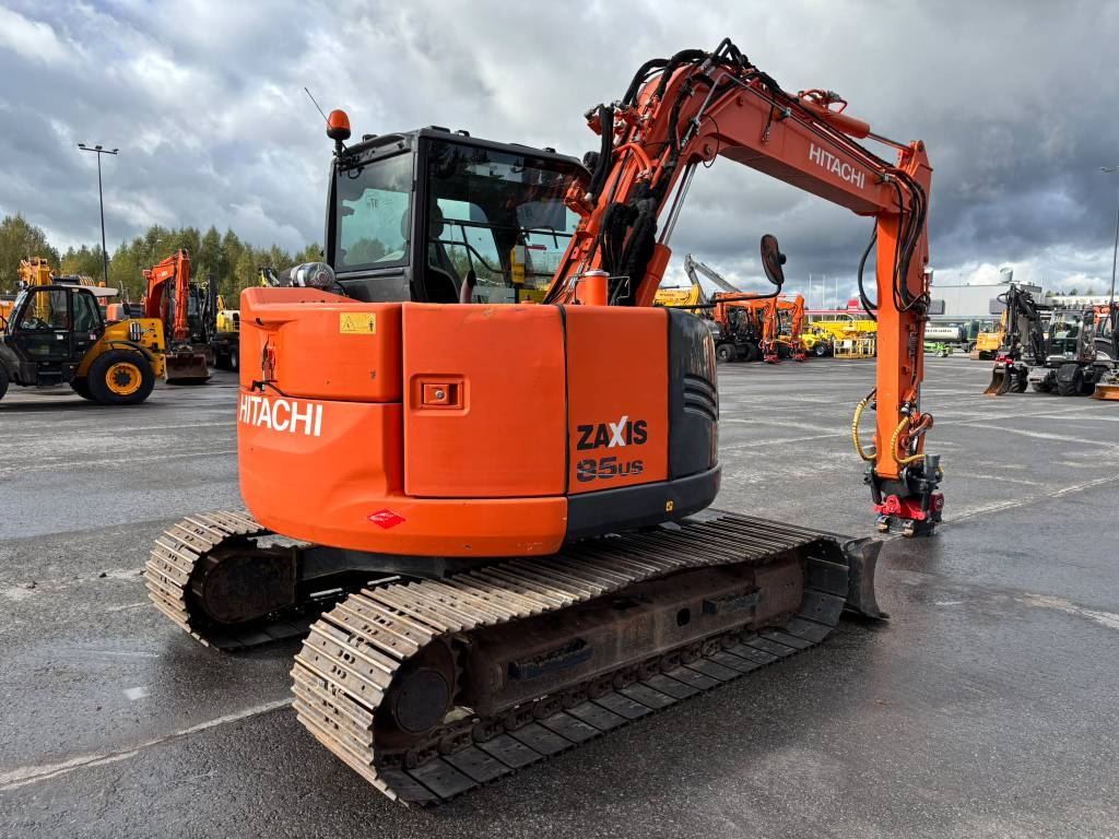 hitachi-zx-85-us-pyorittaja-ra,d3993980