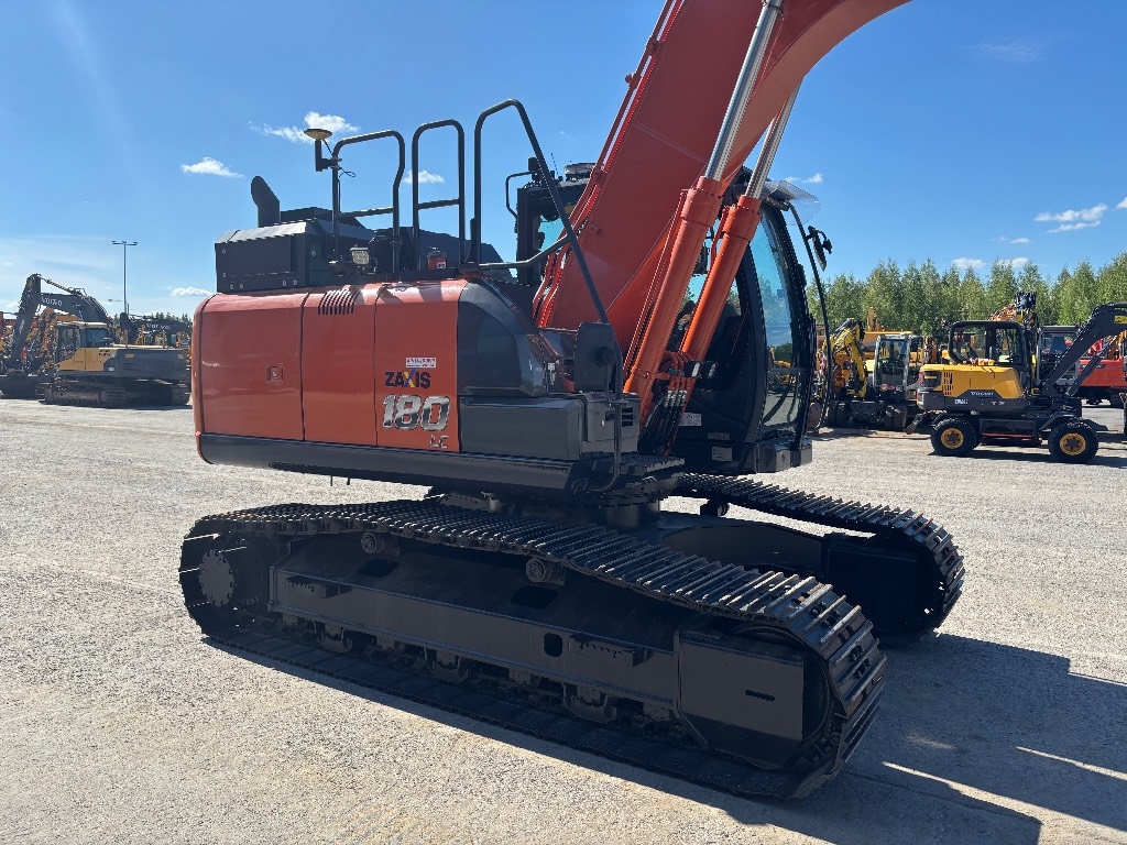 hitachi-zx-180-lc-engcon-leica,4ff7af9e