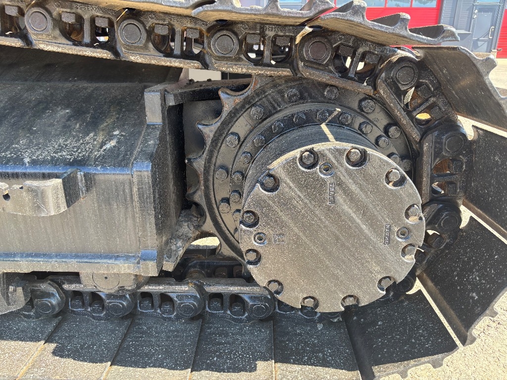 hitachi-zx-180-lc-engcon-leica,58865339