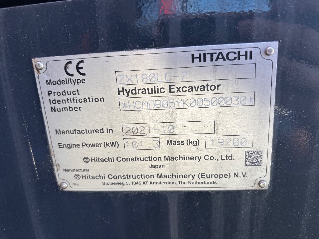 hitachi-zx-180-lc-engcon-leica,64a1f197