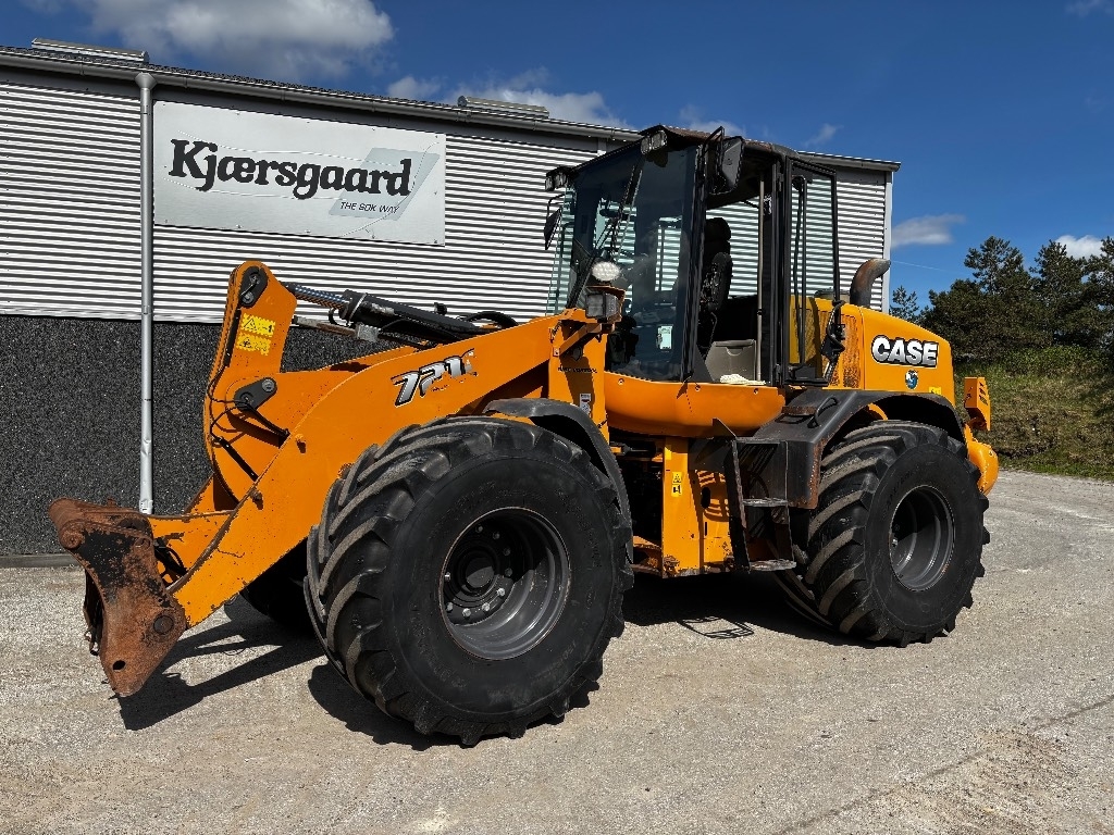 CASE 721 F
