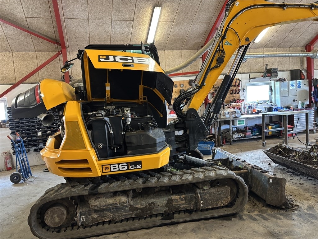 JCB 86 C-2