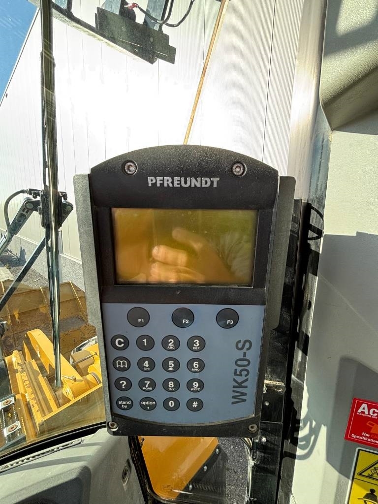 CAT 980 M
