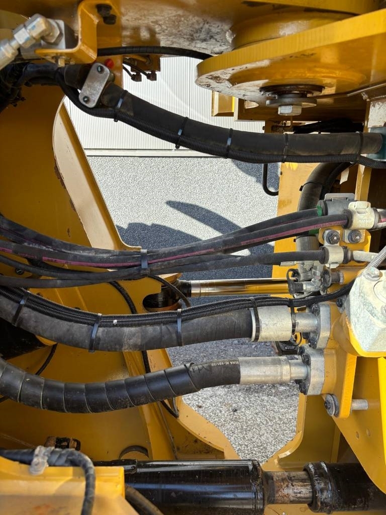 CAT 980 M