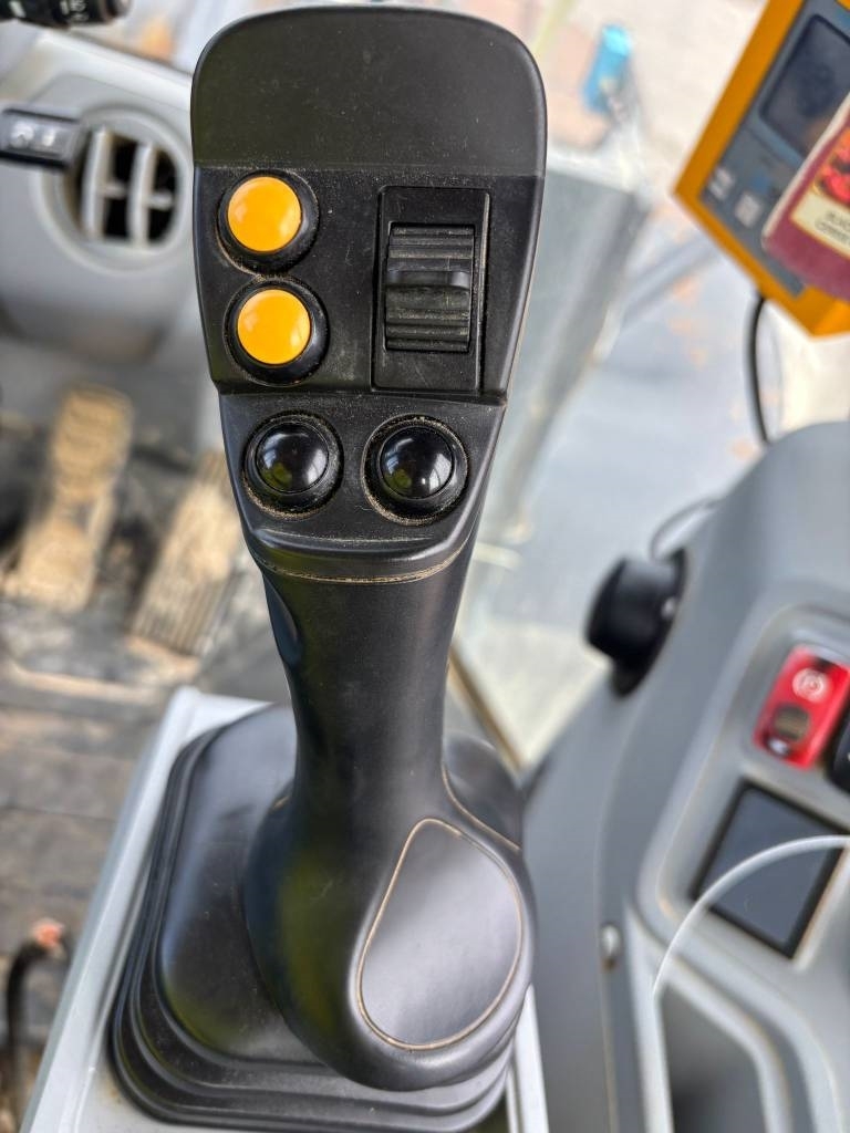 Doosan DL 420-7 (CDC)