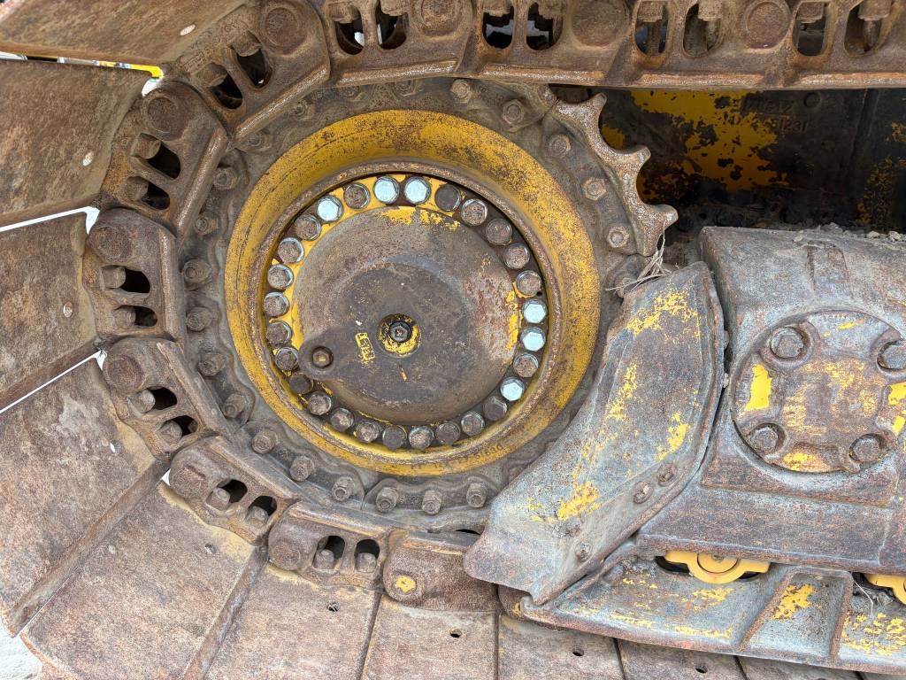 Komatsu D65PX-18