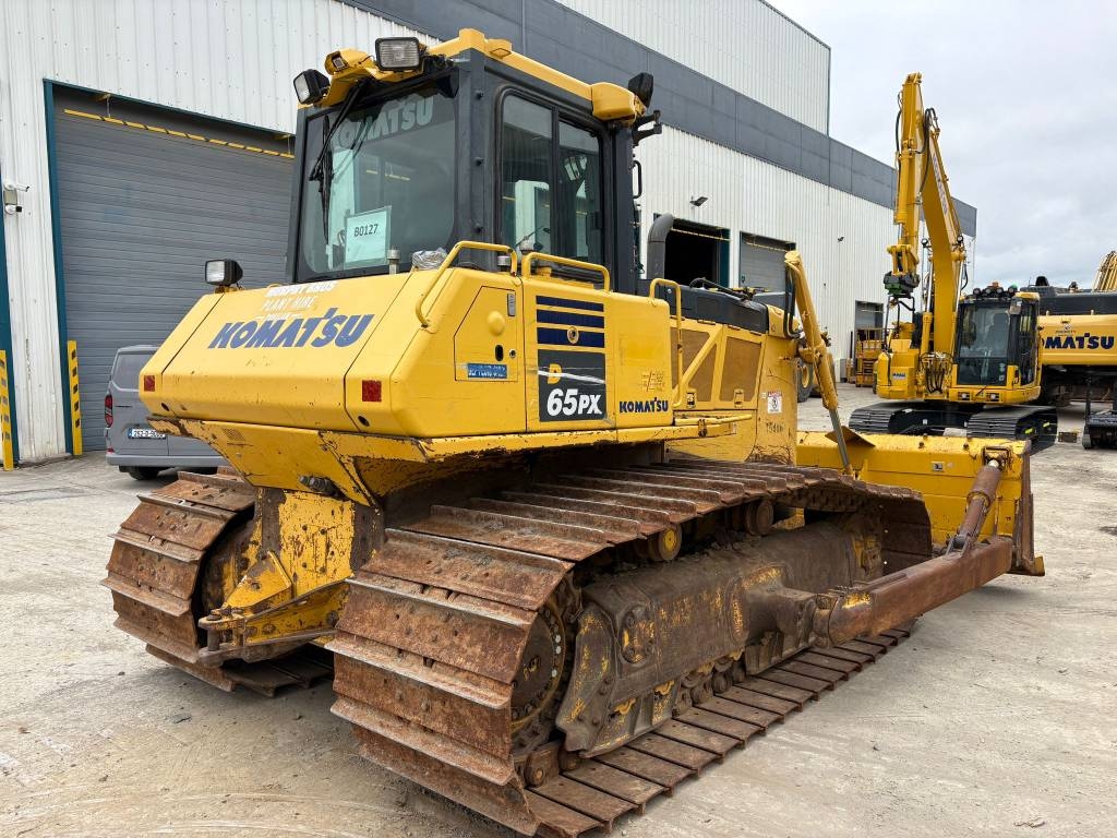 Komatsu D65PX-18
