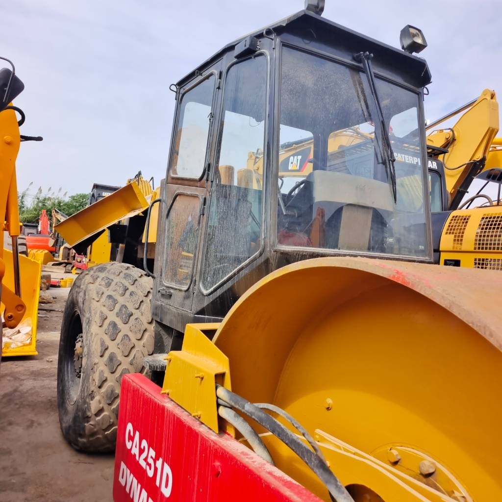 2022 ديناباك CA 251 D-44801096