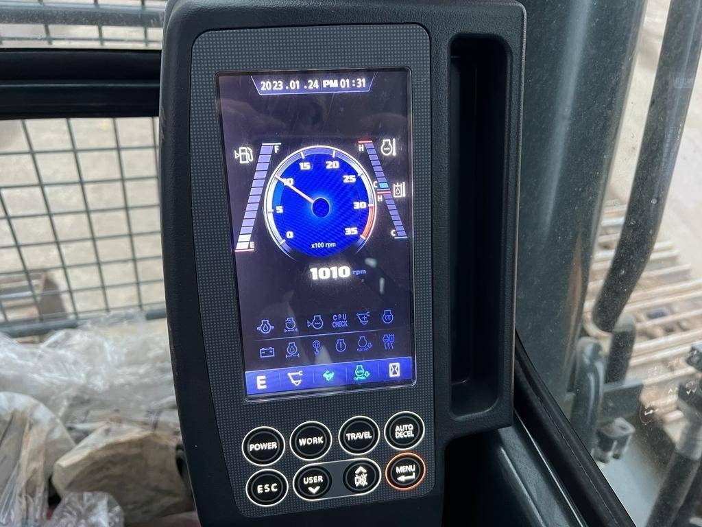 Hyundai R 210
