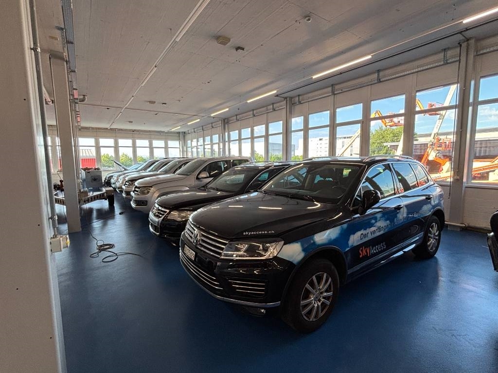 Volkswagen Touareg image