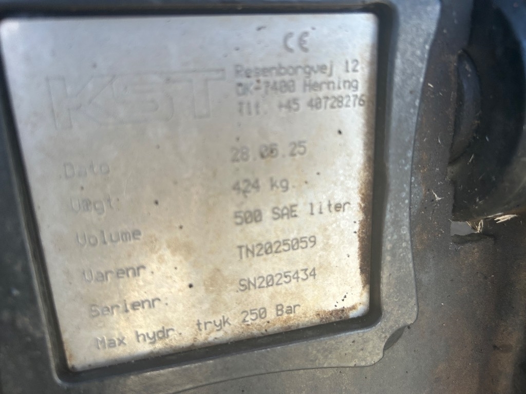 [Other] KST 4 i en skovl