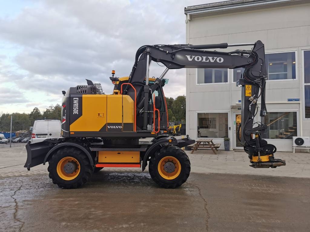 Wheel Excavator Volvo EWR 150 E wheelexcavators