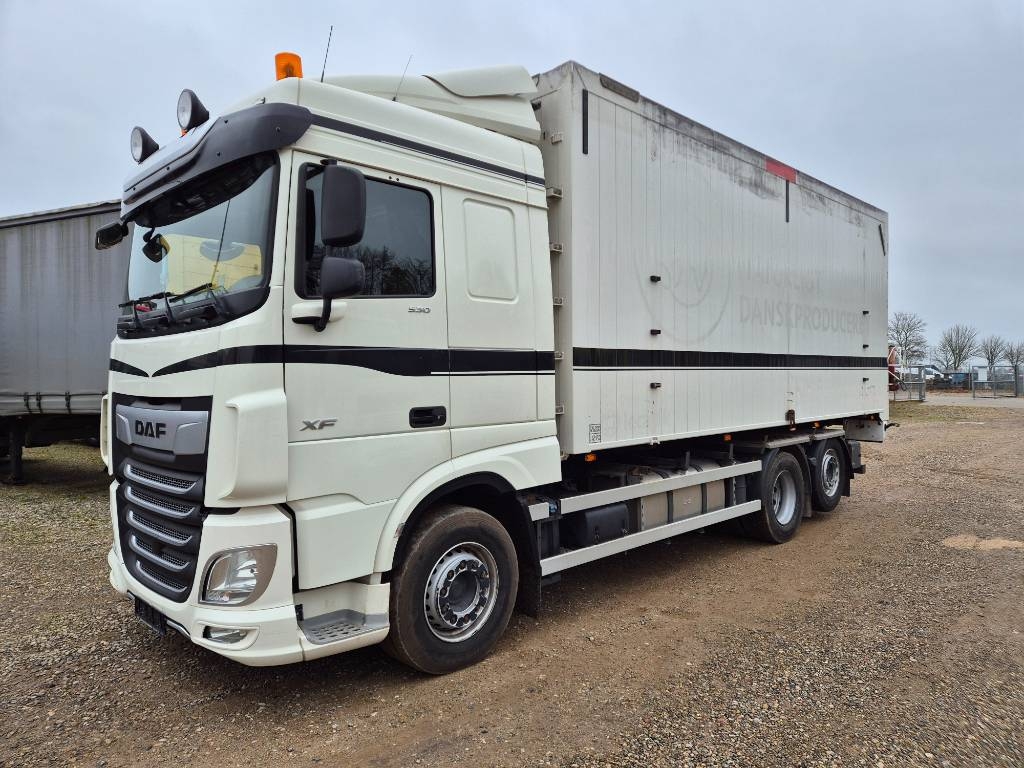 DAF XF 530 6x2 //Volume tipper 45m3// - Lastbiler med tip - Transport ...