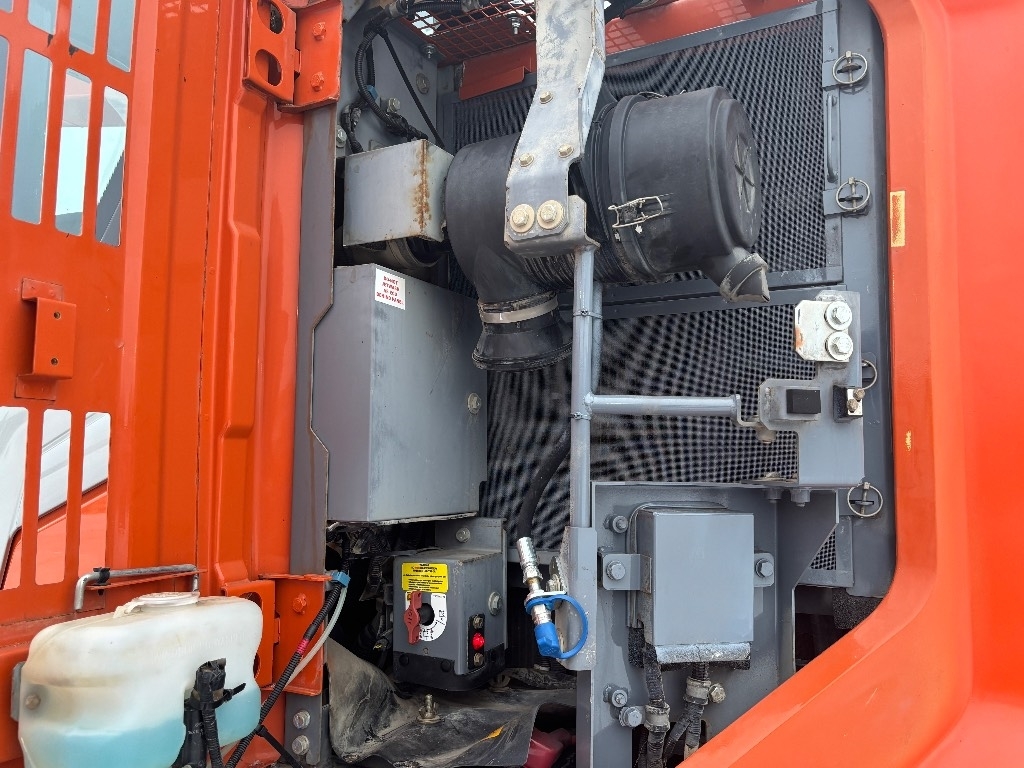 hitachi-zx-135-us-7-hw-metsaal,3a418882